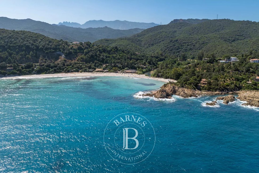Villa in Sari-Solenzara, Corsica, France 2 - 17660500