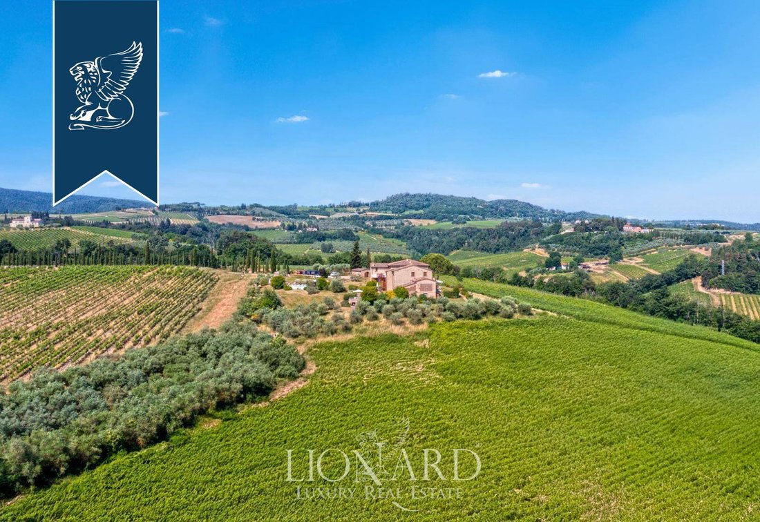 Villa in San Gimignano, Tuscany, Italy 3 - 17467687
