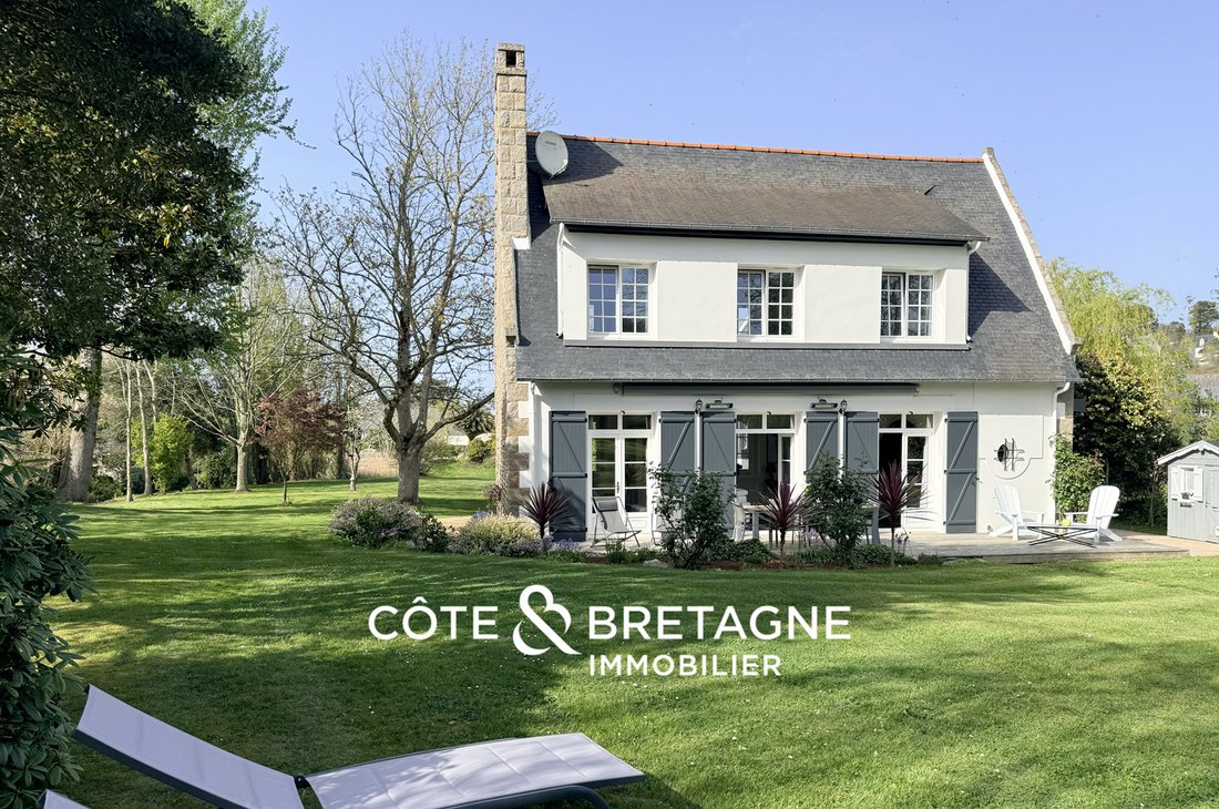Castle in Pleumeur-Bodou, Brittany, France 3 - 17656054