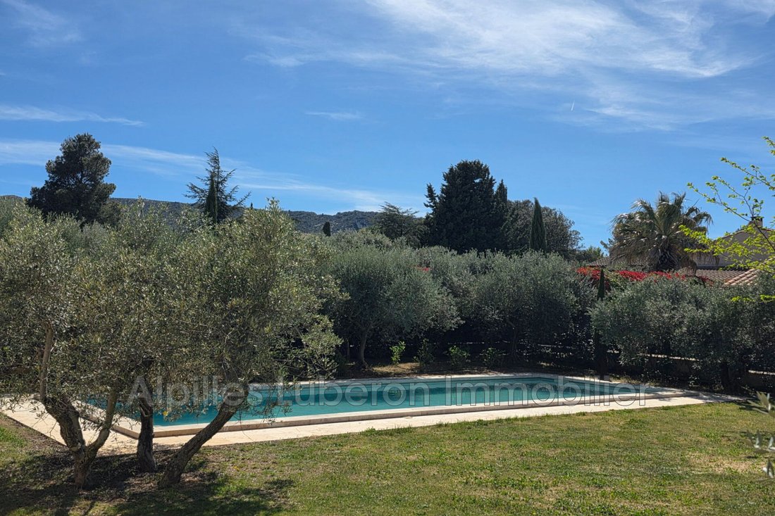 Villa in Eygalières, Provence-Alpes-Côte d'Azur, France 1 - 17652310