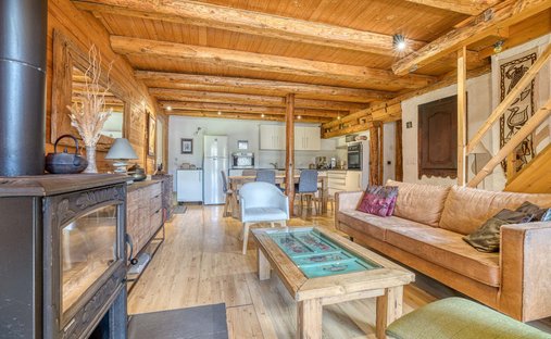 Apartment in Manigod, Auvergne-Rhône-Alpes, France 1