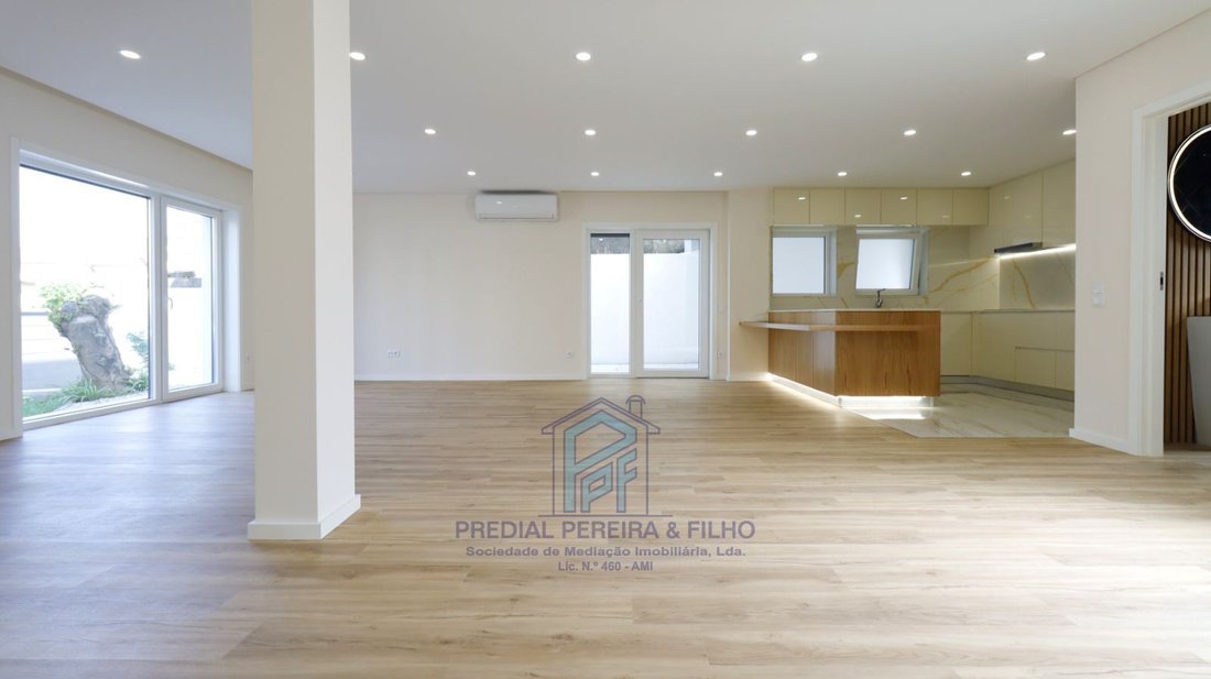 Villa in Rio Tinto, Porto District, Portugal 2 - 17652300