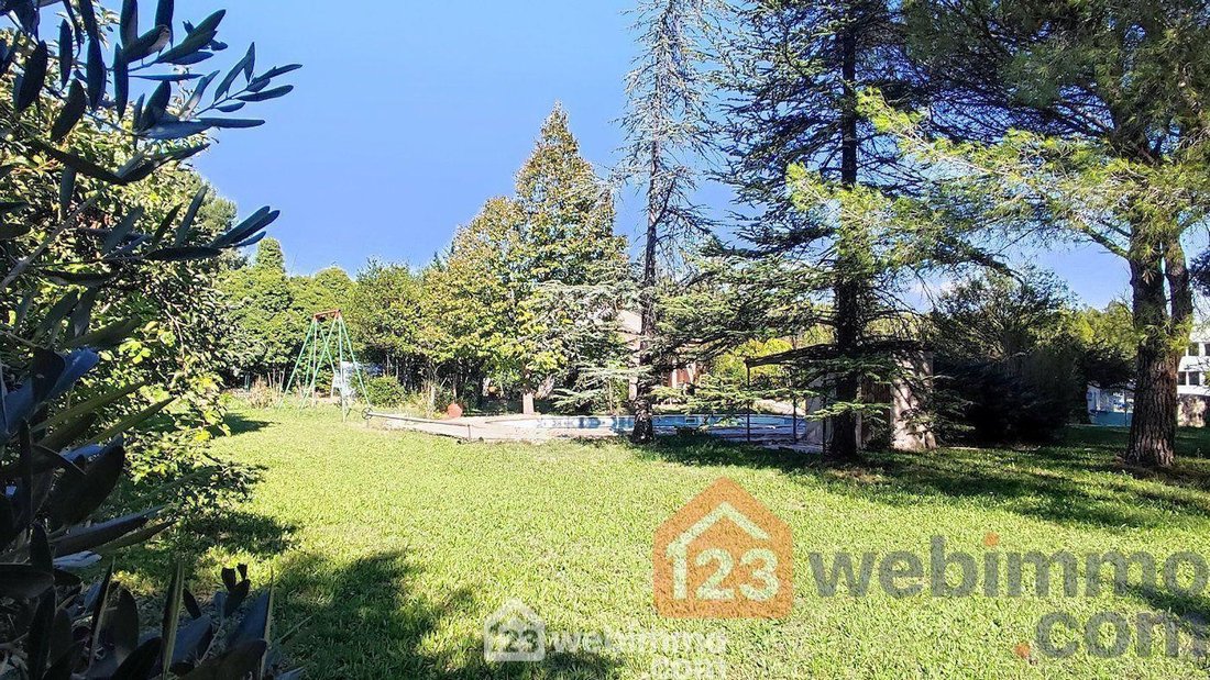 Villa in Ventabren, Provence-Alpes-Côte d'Azur, France 4 - 17649533