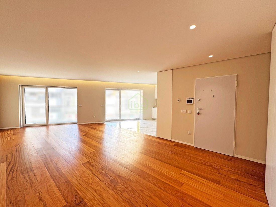 Apartment in Povoa de Varzim, Beiriz e Argivai, Porto District, Portugal 1 - 17657706