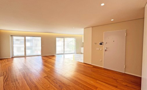 Appartement à Povoa de Varzim, Beiriz e Argivai, District de Porto, Portugal 1