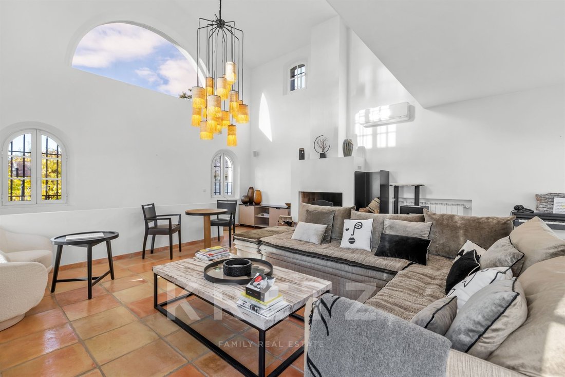 House in La Roquette-sur-Siagne, Provence-Alpes-Côte d'Azur, France 4 - 17650353