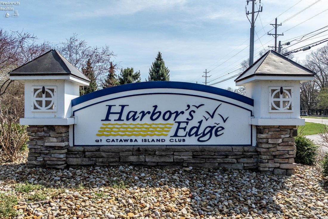 Condo in Port Clinton, Ohio, United States 3 - 17649315