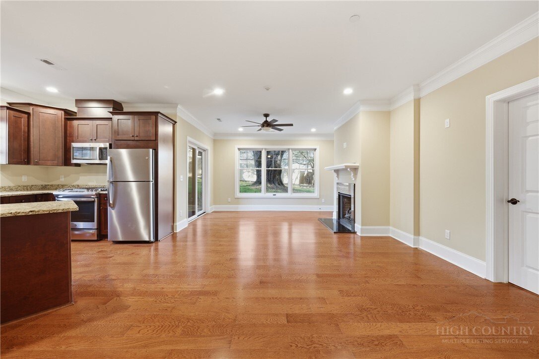 Condo in Boone, North Carolina, United States 3 - 17651849