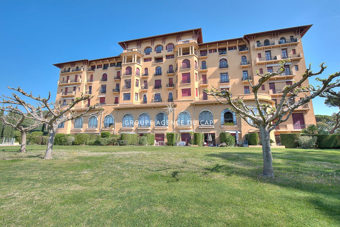 Apartment in Valescure-Vaulongue-Clair Bois-Vallon Suveret, Saint-Raphaël, France 1 - 17147127
