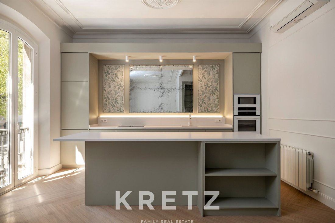 Apartment in Eixample, Barcelona, Spain 2 - 17650416