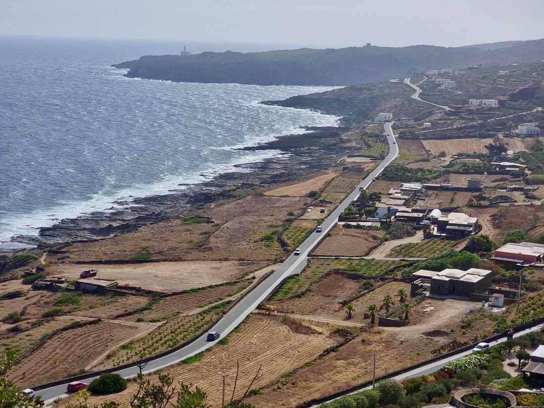 Villa en Isla de Ponza, Lacio, Italia 3 - 17068207