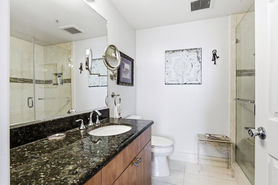 Condo in West Palm Beach, Florida, United States 4 - 17360667