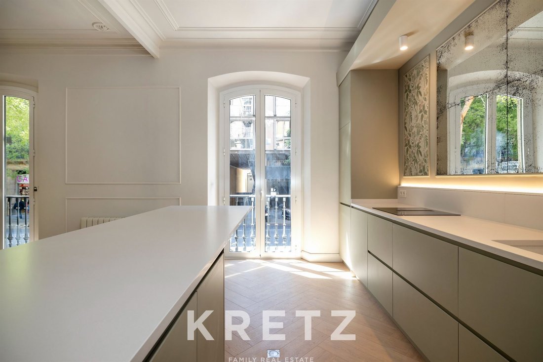 Apartment in Eixample, Barcelona, Spain 3 - 17650416