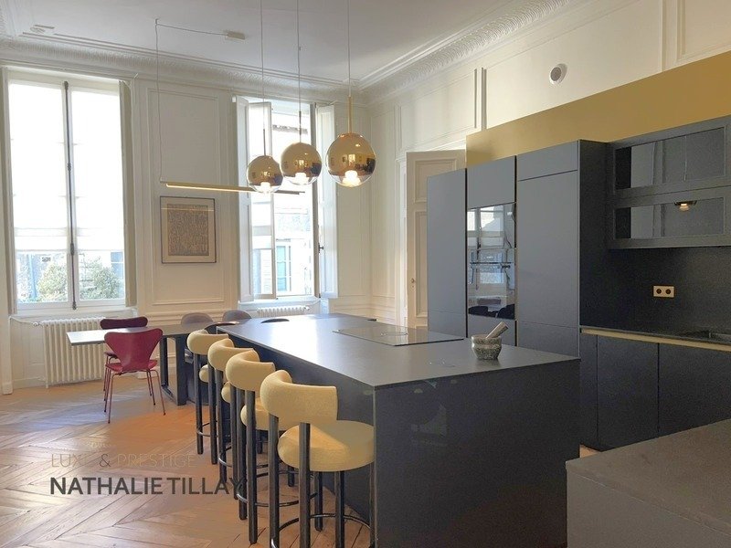 Apartment in Martroi-Cathédrale, Orleans, France 4 - 17650307