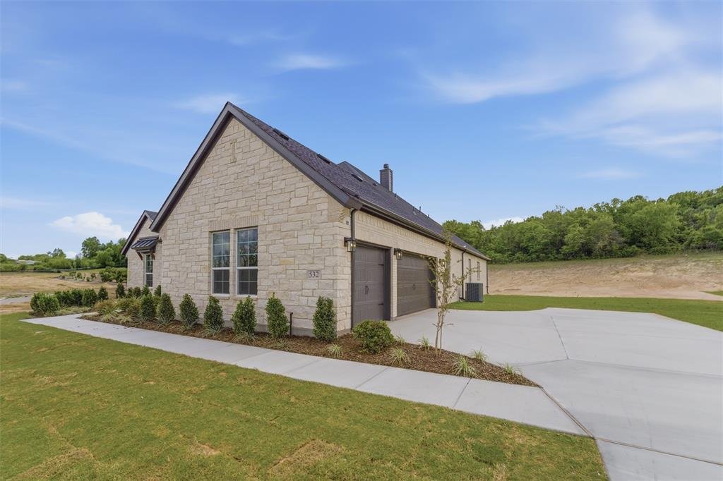 House in Granbury, Texas, United States 4 - 17215450