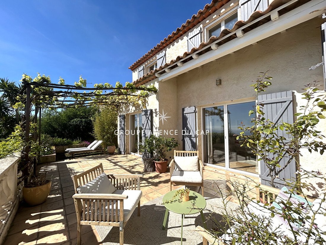 Villa in Les Issambres, Roquebrune-sur-Argens, France 5 - 17494771