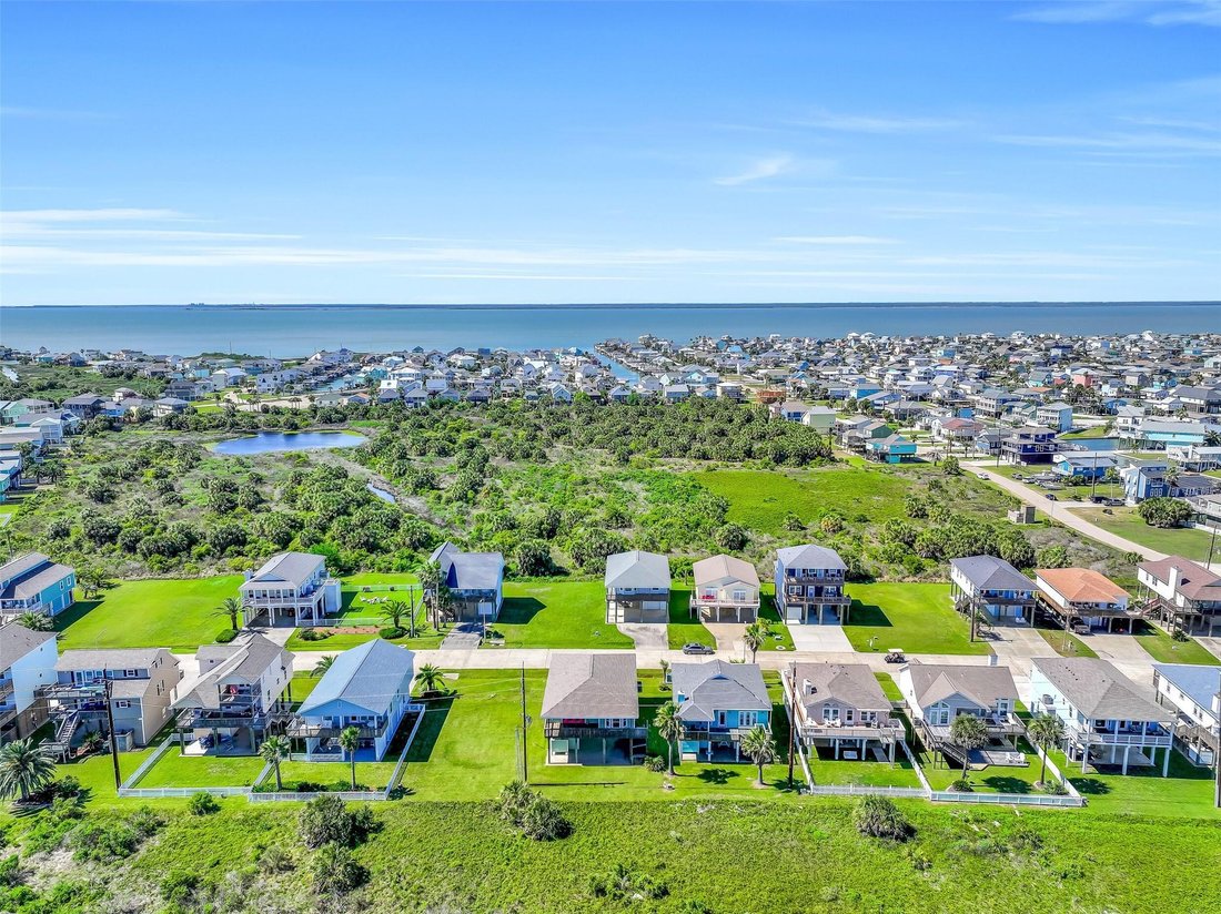 House in Galveston, Texas, United States 3 - 17649501