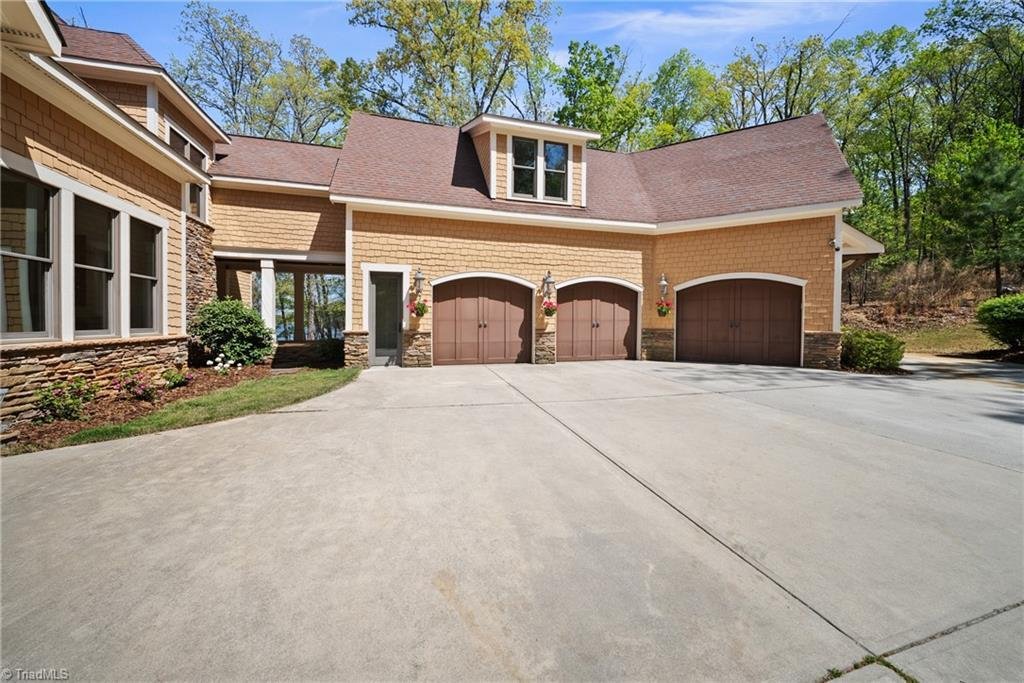 House in Denton, North Carolina, United States 3 - 17652143