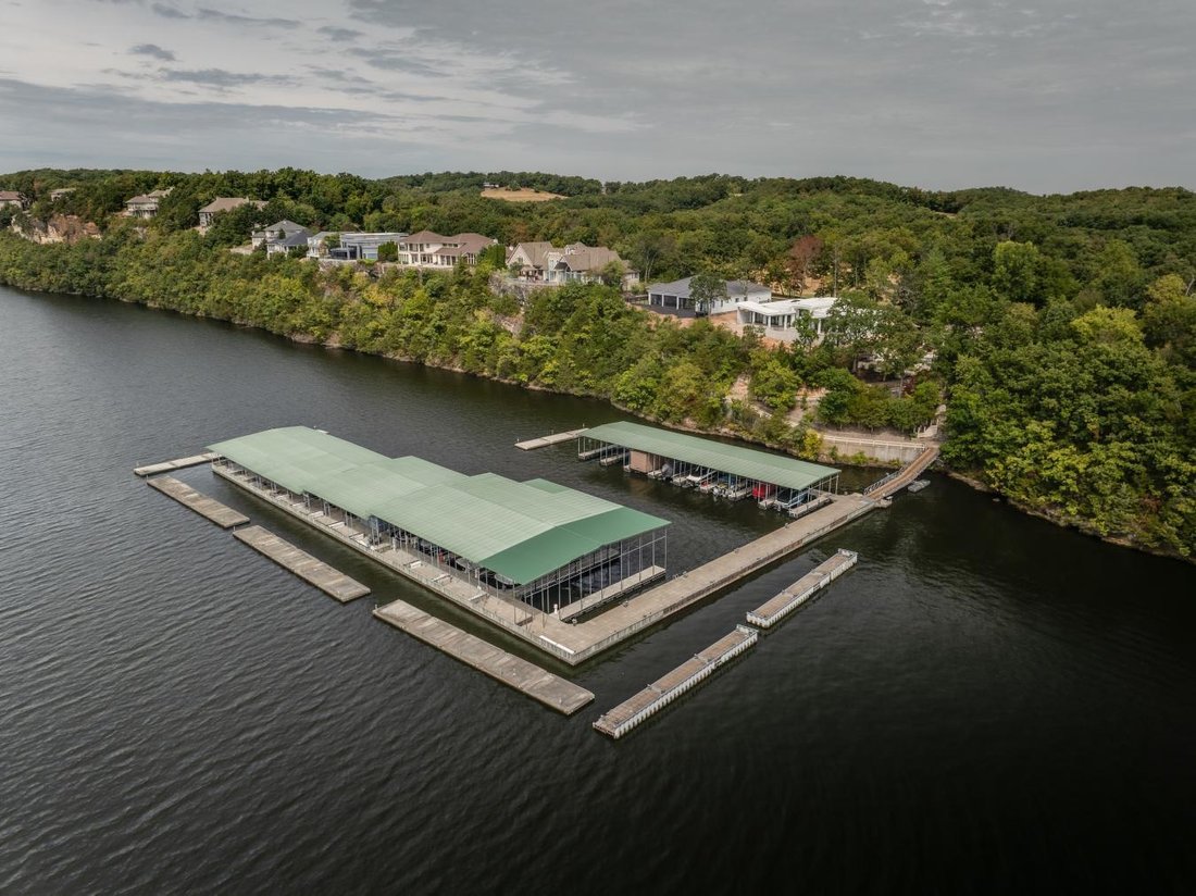 House in Lake Ozark, Missouri, United States 5 - 17652518