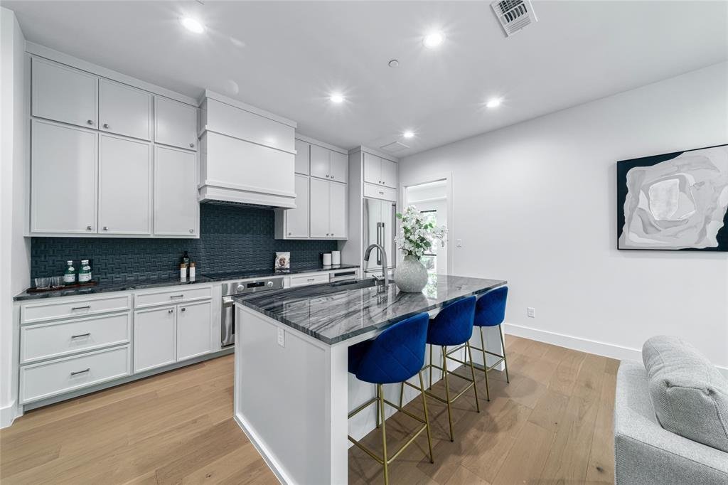 Condo in Dallas, Texas, United States 2 - 17649558
