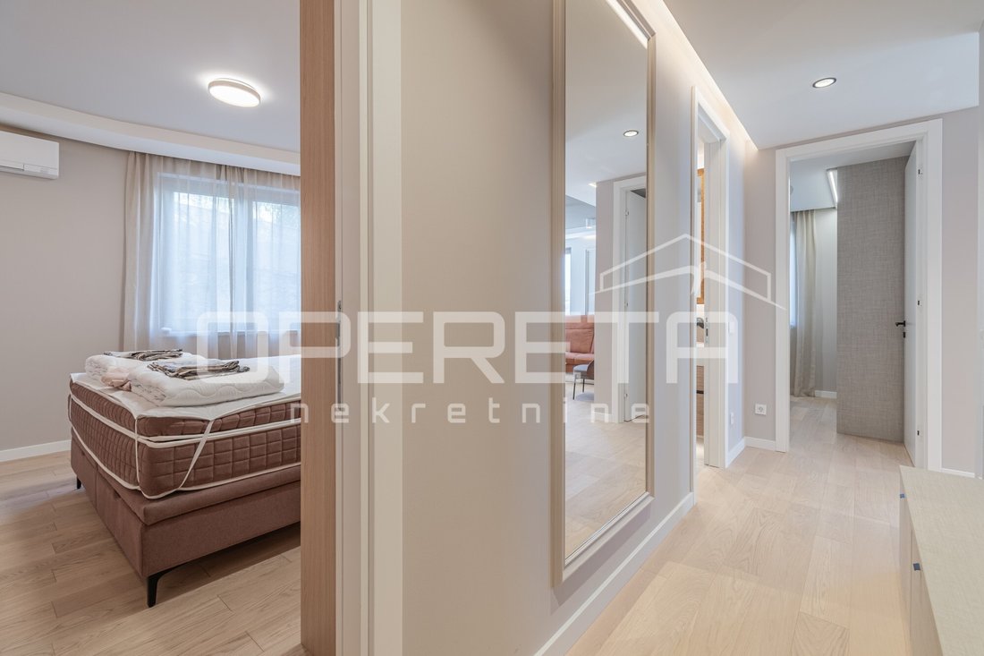 Apartment in Grad Opatija, Primorje-Gorski Kotar County, Croatia 3 - 17656108
