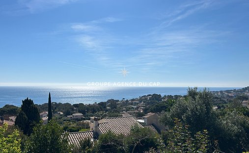 Villa in Les Issambres, Roquebrune-sur-Argens, France 1