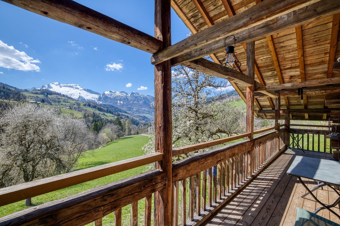 Apartment in Manigod, Auvergne-Rhône-Alpes, France 2 - 17653592