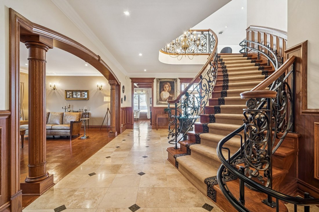 House in Beaconsfield, Quebec, Canada 3 - 17649779