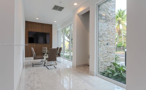 Condo in Hollywood, Florida, United States 1