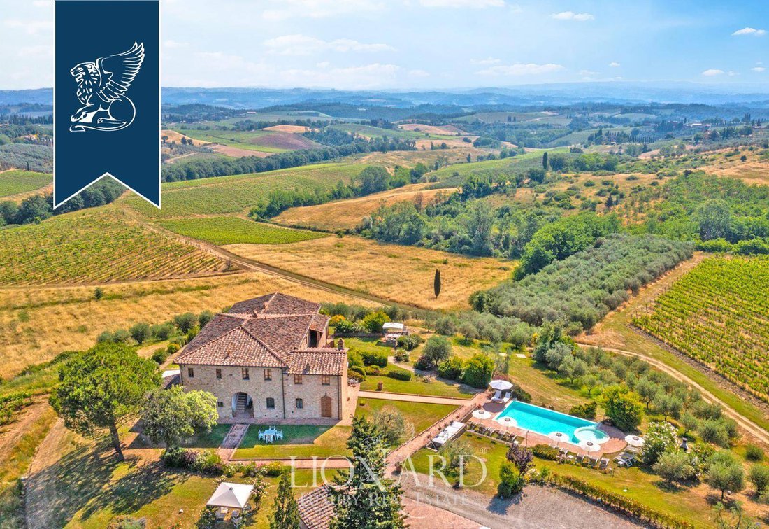 Villa in San Gimignano, Tuscany, Italy 1 - 17467687