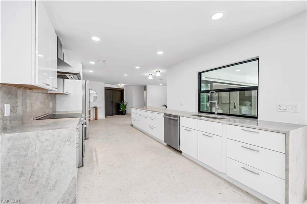 House in Naples, Florida, United States 3 - 17657151