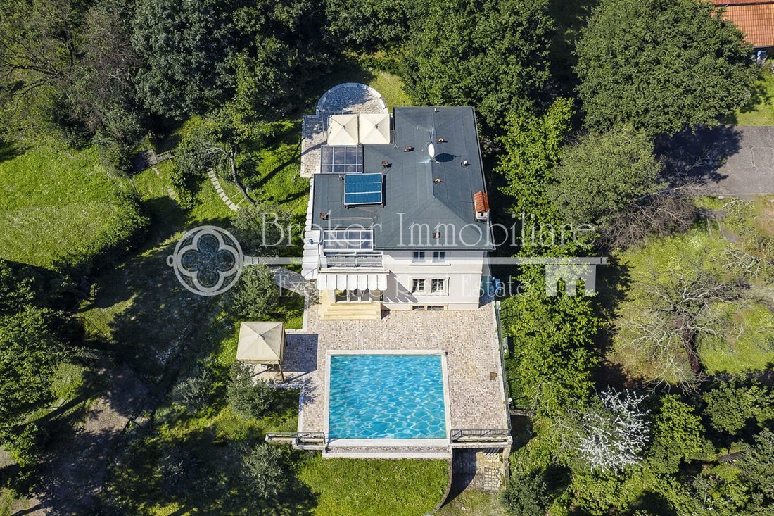 Villa in Camaiore, Tuscany, Italy 4 - 17491329