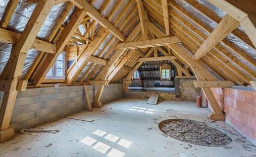 19th Century Château With 4,34 Hectare Wooded Park Swimming Pool Burgundy, Near Beaune
