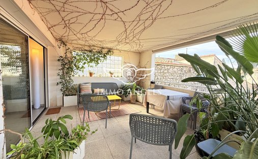Apartment in La Gazelle, Nimes, France 1