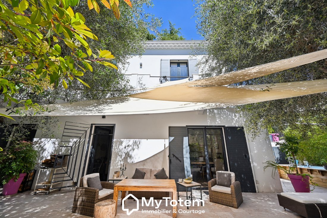 House in Cannes, Provence-Alpes-Côte d'Azur, France 3 - 17619089