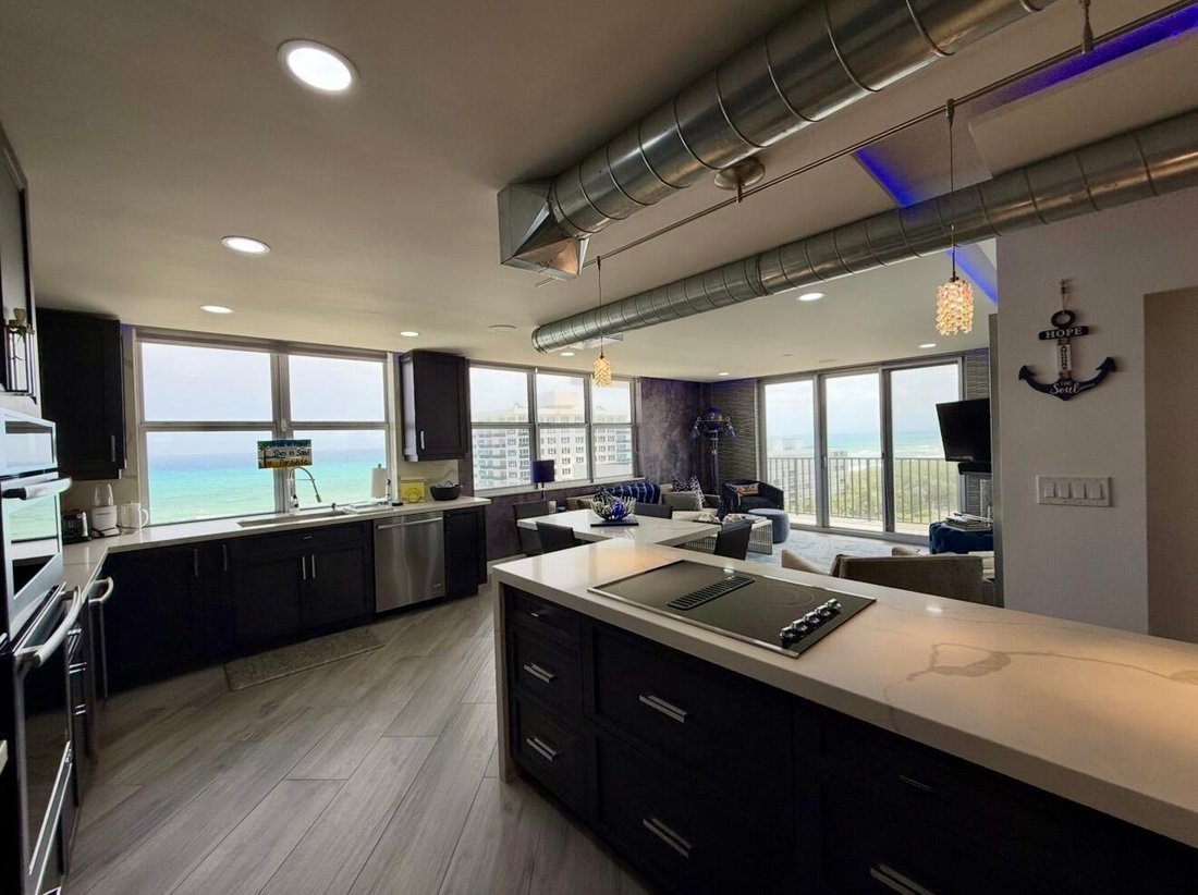 Condo in Boca Raton, Florida, United States 5 - 17648533