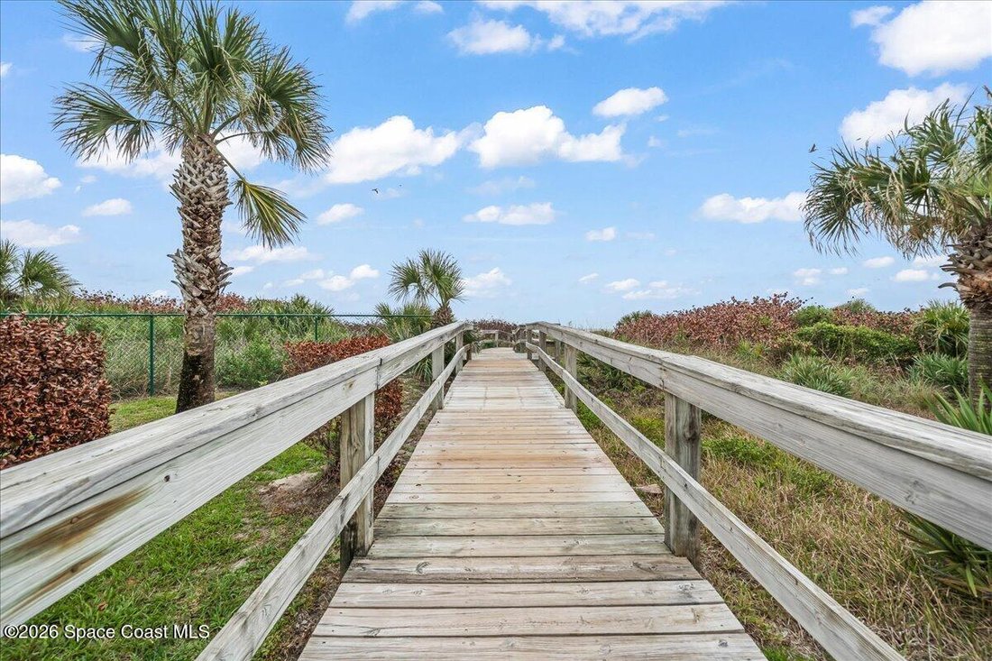 Condo in Cocoa Beach, Florida, United States 4 - 17648787