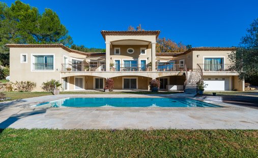 Villa in Le Val, Provence-Alpes-Côte d'Azur, France 1