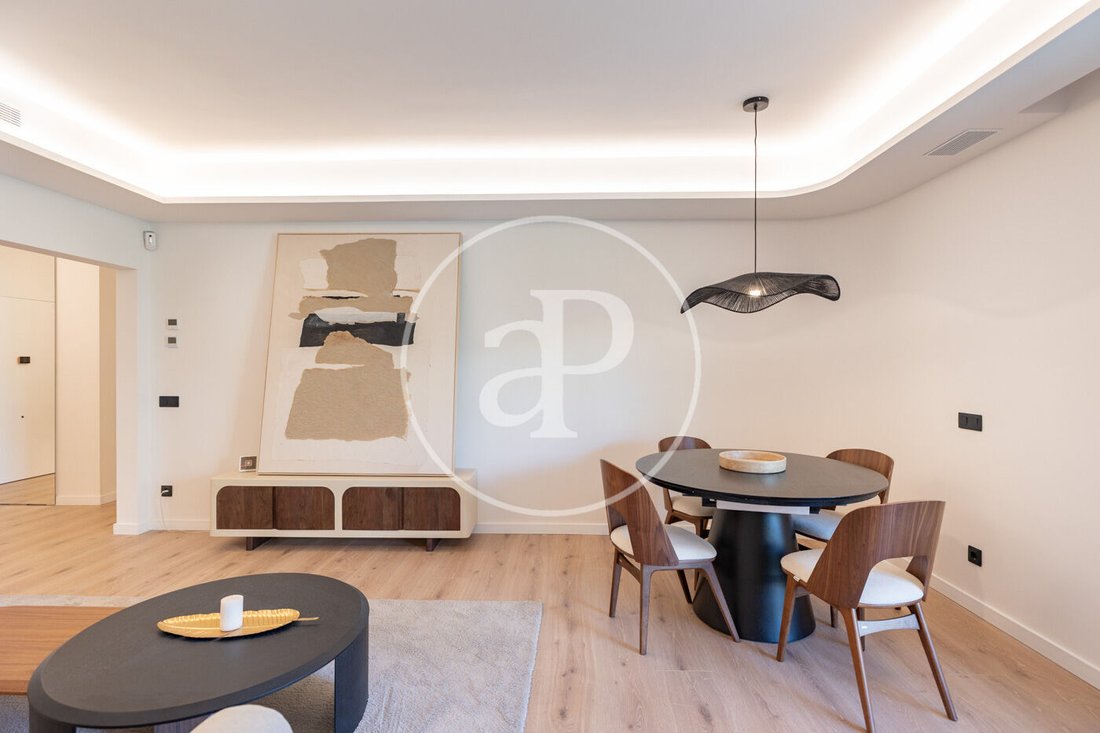 Apartment in Sarrià-Sant Gervasi, Barcelona, Spain 2 - 16573132