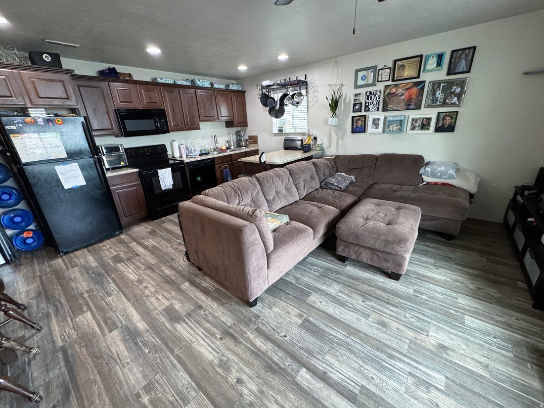Vineyard, Utah, United States 5 - 17648603