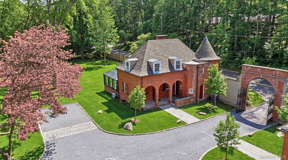House in Muttontown, New York, United States 3 - 17648475