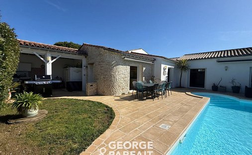 Haus in Saint-Martin-de-Ré, Nouvelle-Aquitaine, Frankreich 1