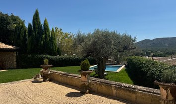 House in Eygalières, Provence-Alpes-Côte d'Azur, France 2