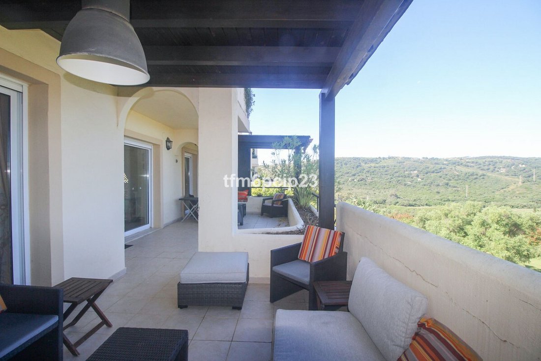 Penthouse in La Alcaidesa, San Roque, Andalusia 1 - 17565114