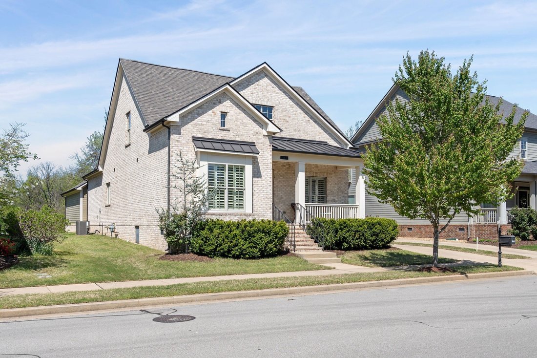 House in Franklin, Tennessee, United States 2 - 17657674