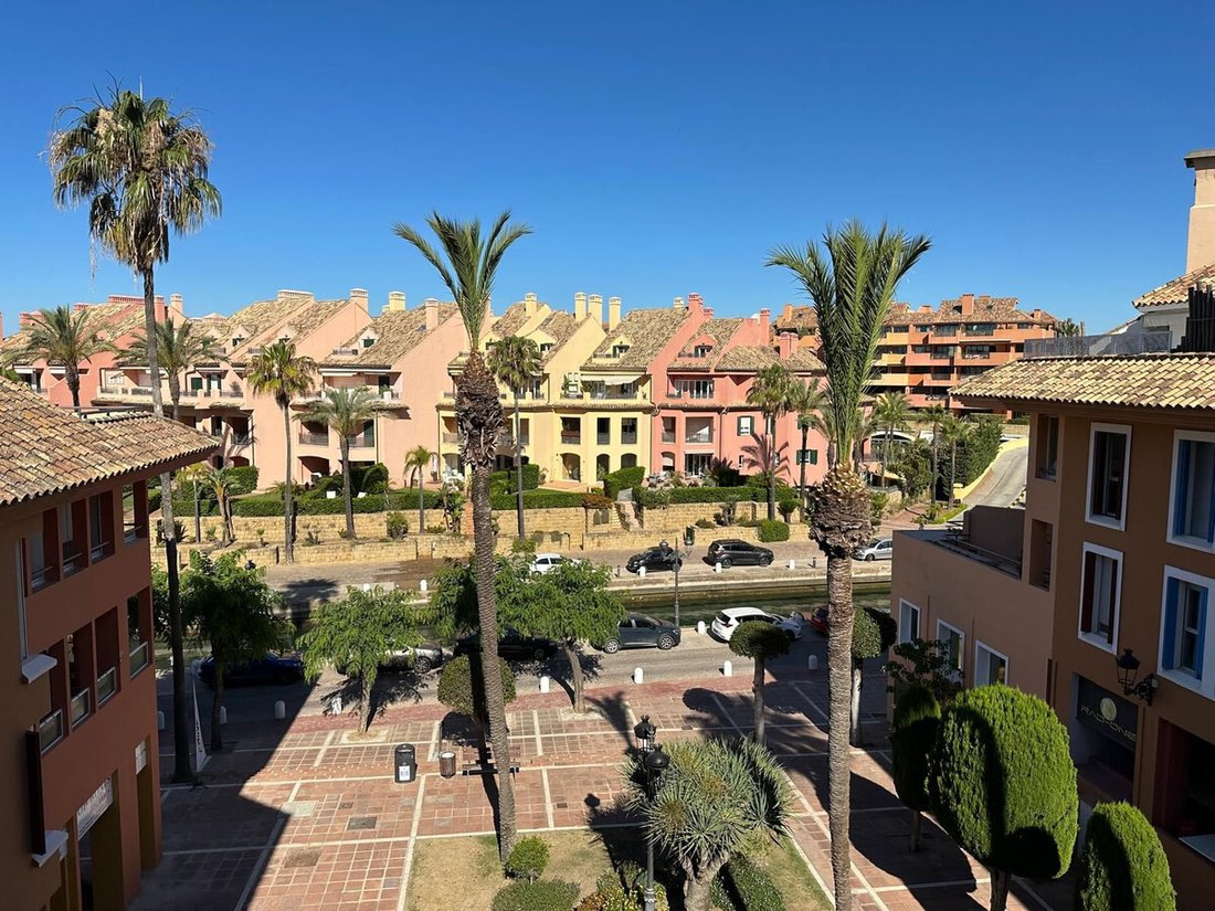 Penthouse in Sotogrande, San Roque, Andalusia 3 - 17565105