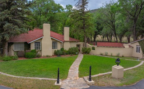 House in Ruidoso Downs, New Mexico, United States 1