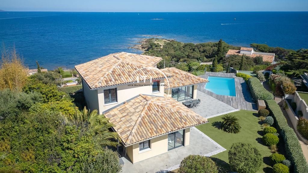 Villa in Nartelle-Noyer-Bellevue-bd des Sardinaux, Sainte-Maxime, France 1 - 17656031