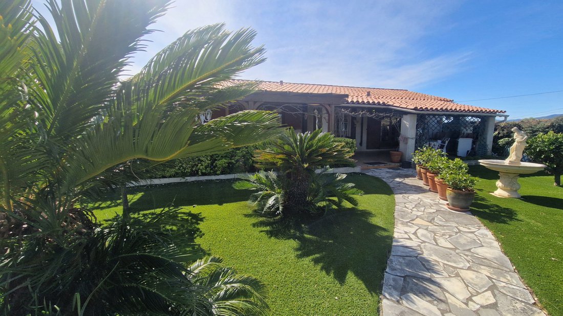 House in Exterieurs, Frejus, France 4 - 17619134