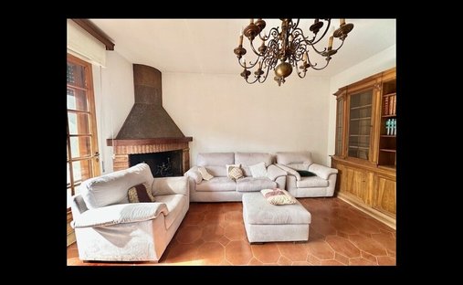 Villa in Historic Center, Viareggio, Tuscany 1